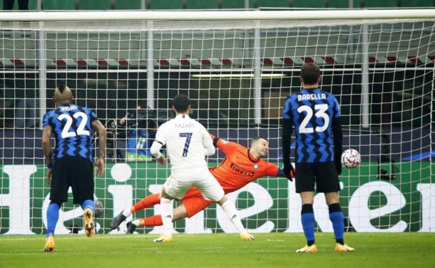 El Real Madrid tira de raza en San Siro