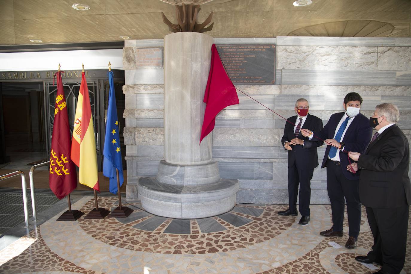 Fotos: La Asamblea Regional homenajea a diez políticos murcianos que participaron en la Constitución de 1812