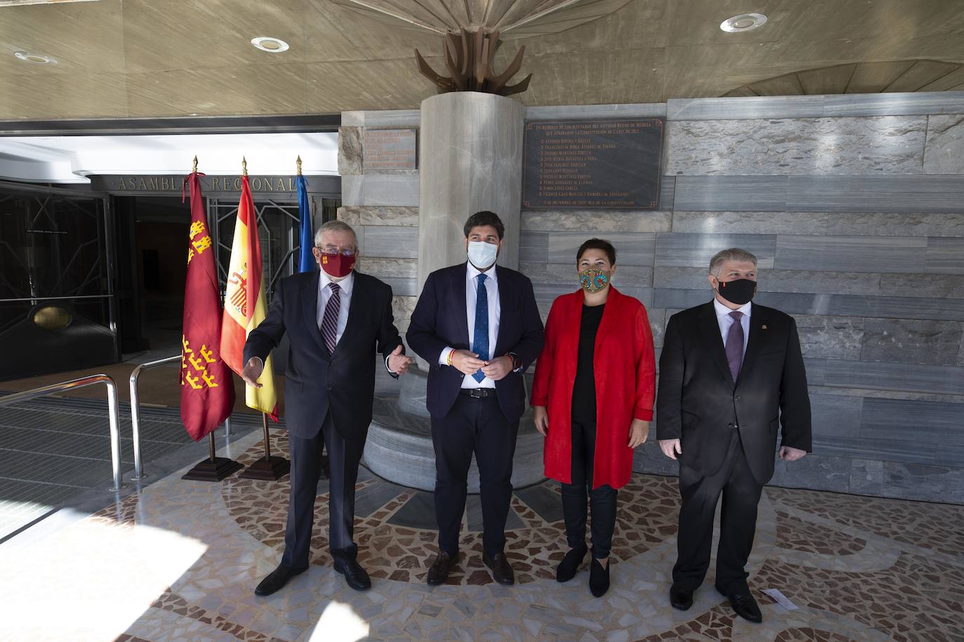 Fotos: La Asamblea Regional homenajea a diez políticos murcianos que participaron en la Constitución de 1812