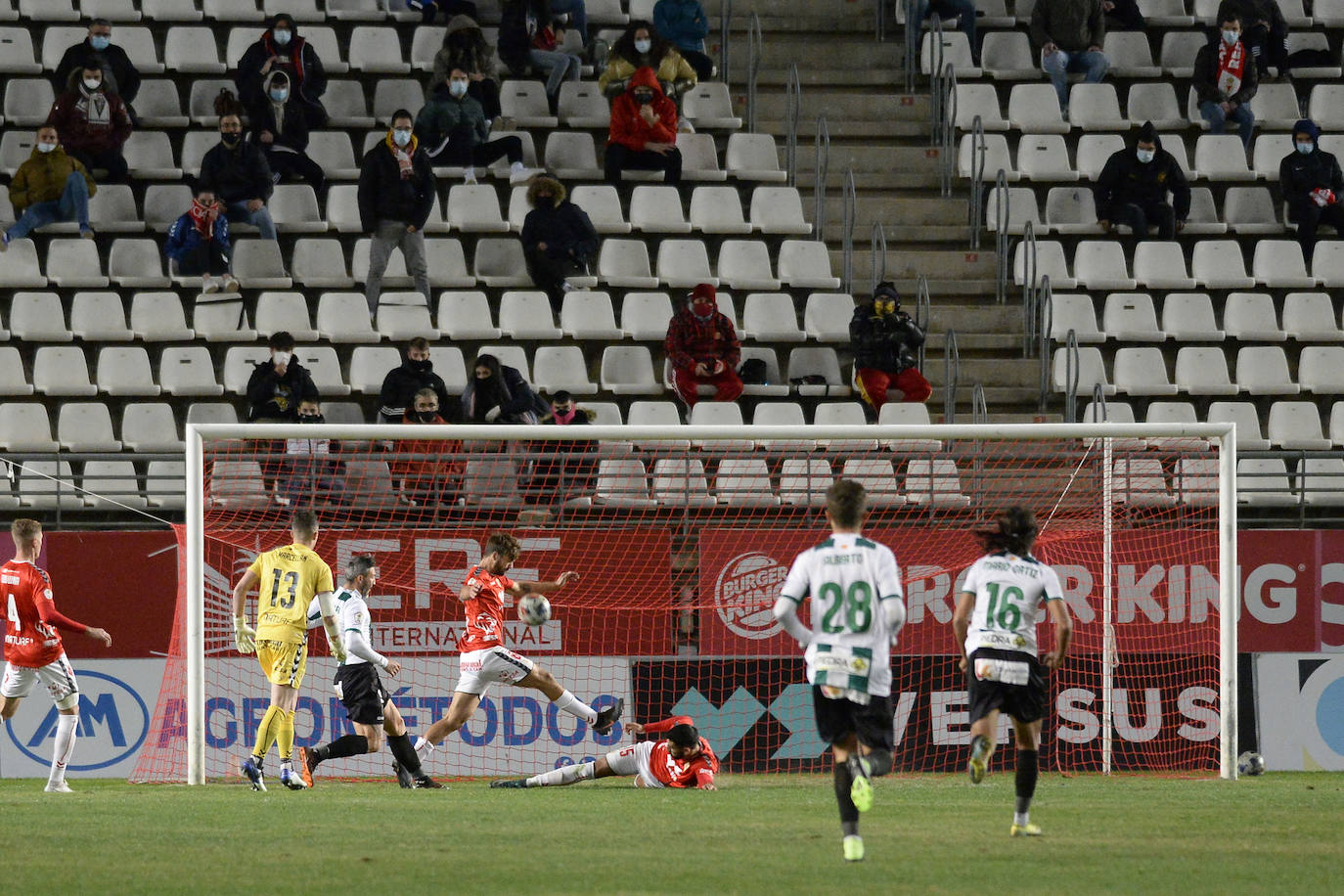 Fotos: El Real Murcia - Córdoba, en imágenes