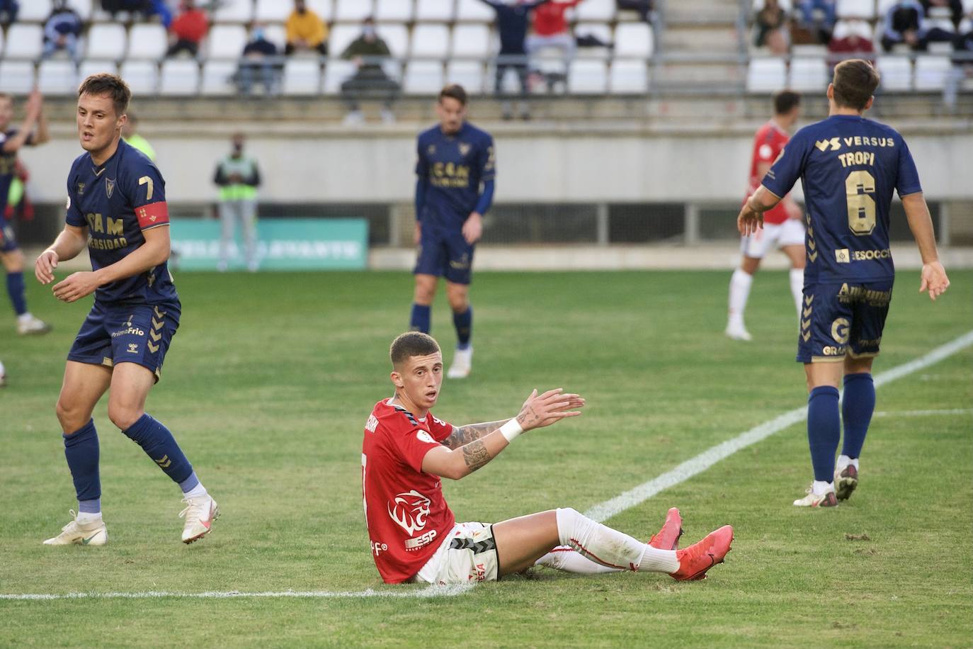 Fotos: Las imágenes del Real Murcia - UCAM CF