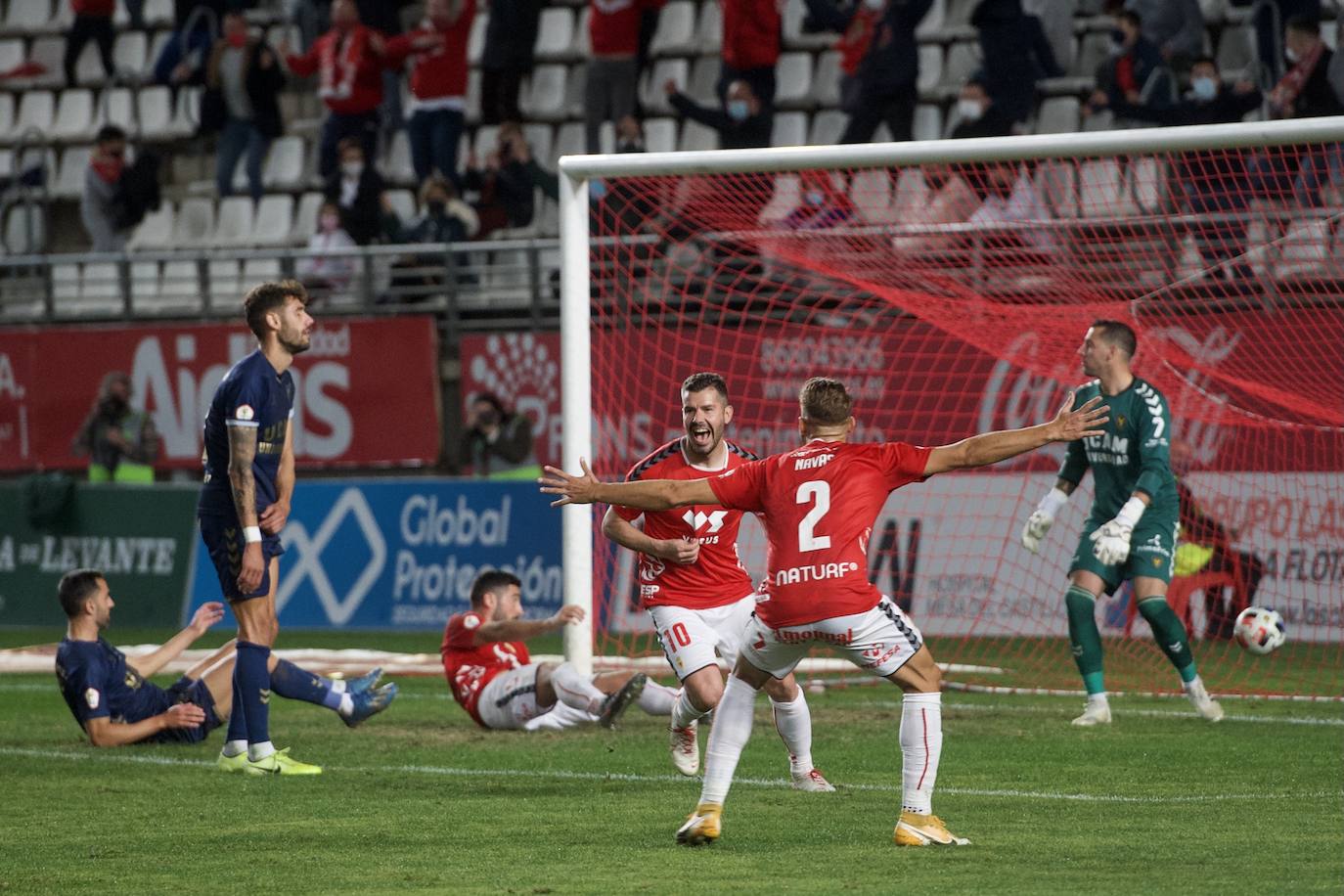 Fotos: Las imágenes del Real Murcia - UCAM CF