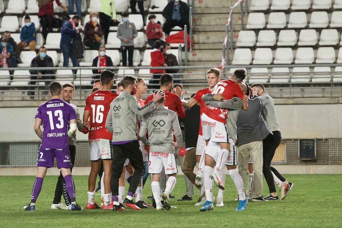 Fotos: Las imágenes del Real Murcia - UCAM CF