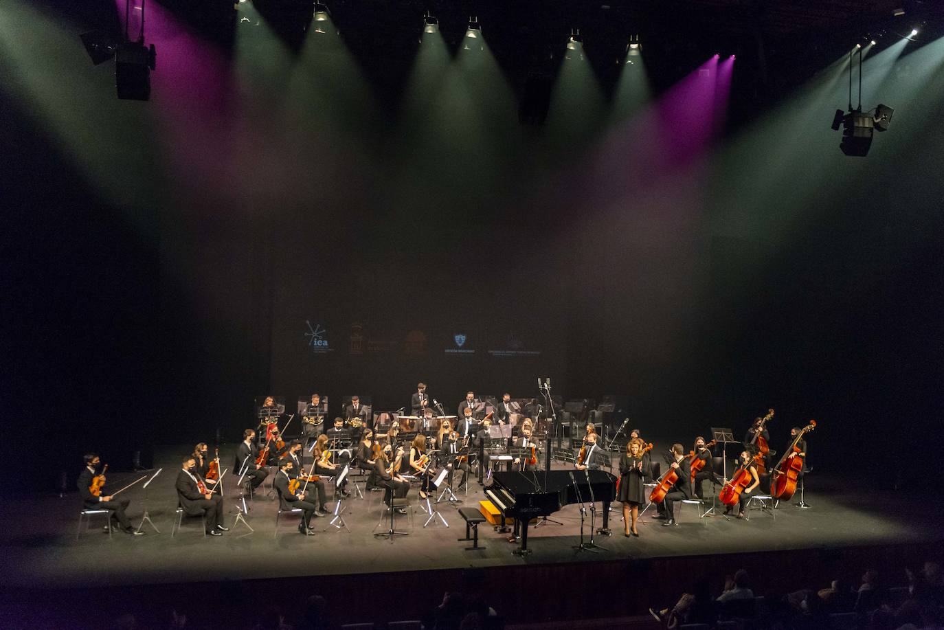 Fotos: Celebran los 250 años de Beethoven en el Teatro Circo