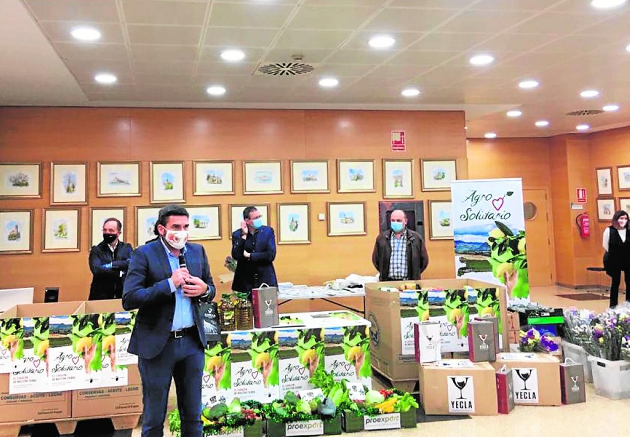 Plan 'agrosolidario' de alimentos para los necesitados