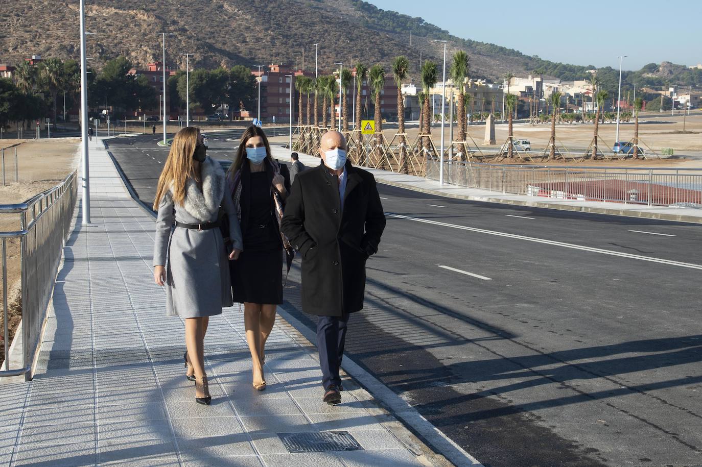 Fotos: Abre al tráfico la avenida del Cantón de Cartagena 30 años después de ser proyectada