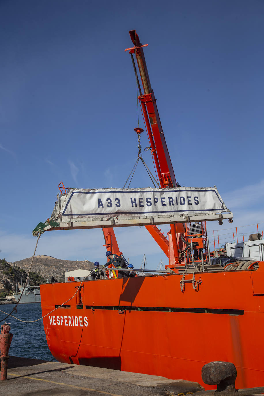 Fotos: El buque &#039;Hespérides&#039;, de la Armada Española, sale hacia la Antártida