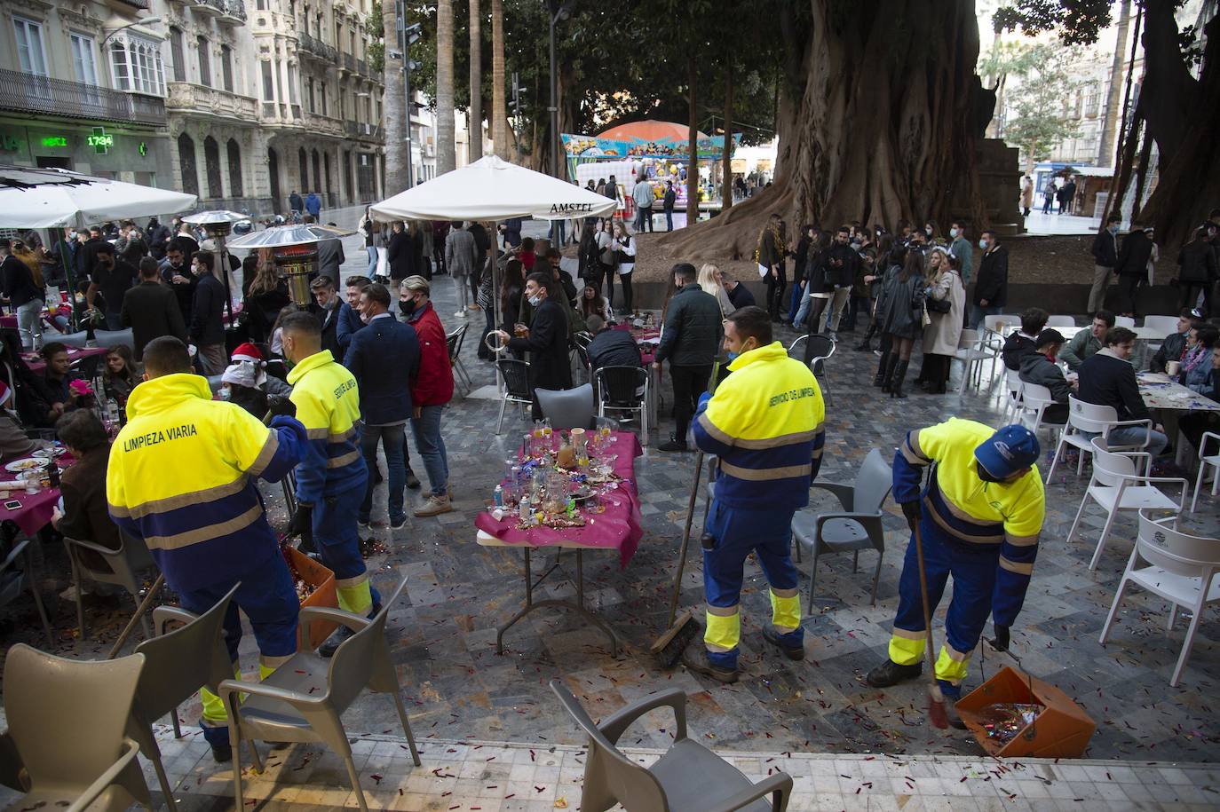 Fotos: Ambiente en Cartagena durante el &#039;tardeo&#039; de Nochevieja