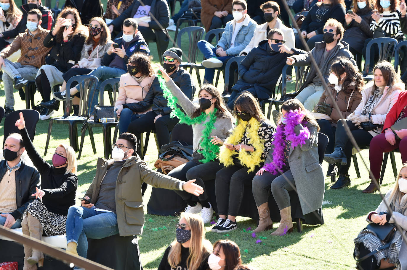 Fotos: Varry Brava y Don Fluor reciben con música el 2021