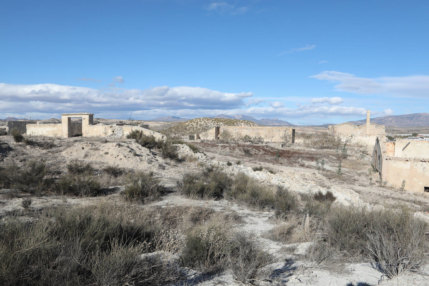 Fotos: El Consistorio de Lorca pide subvenciones europeas para musealizar las minas de Serrata