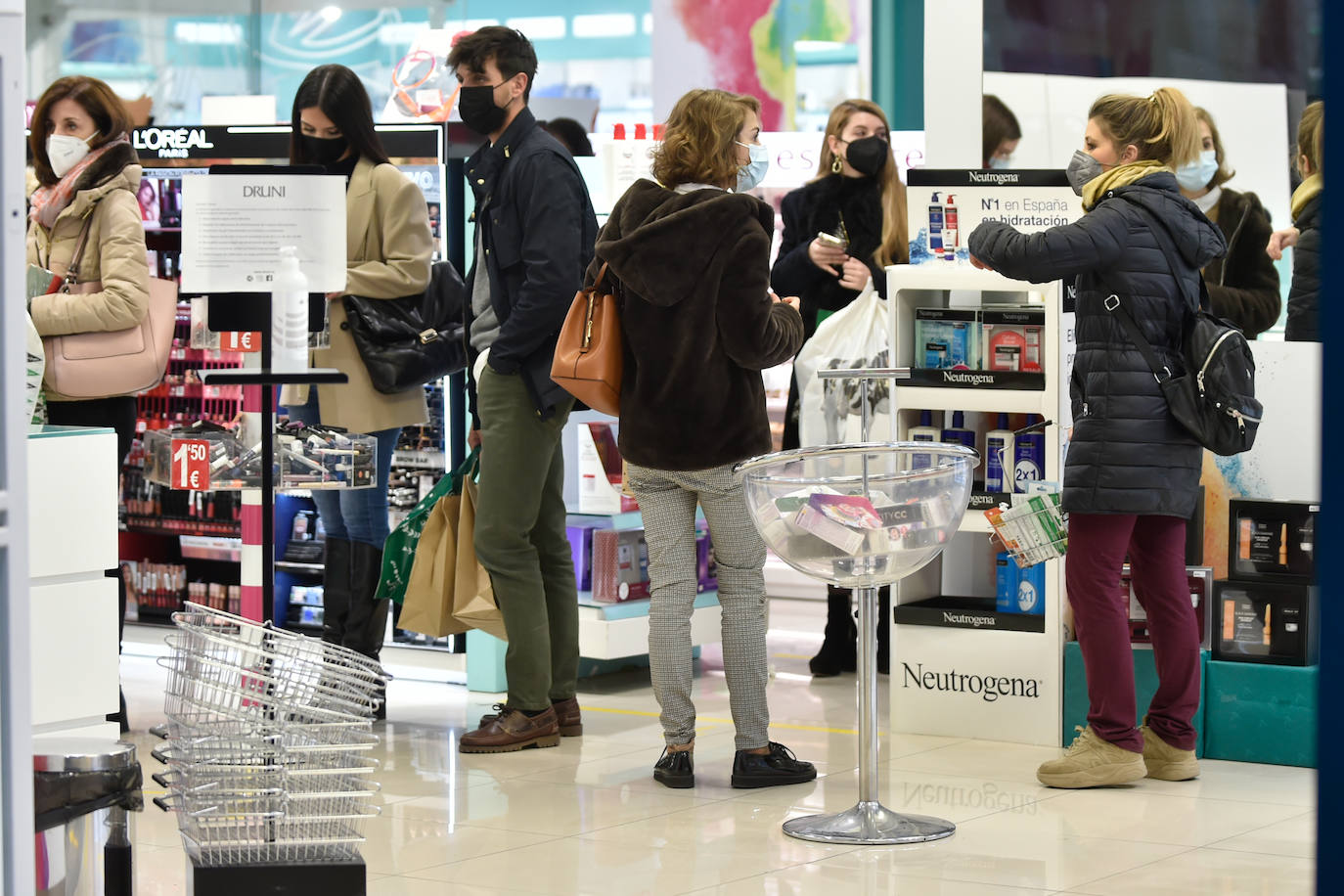 Fotos: Comercios llenos en Murcia en víspera de Reyes