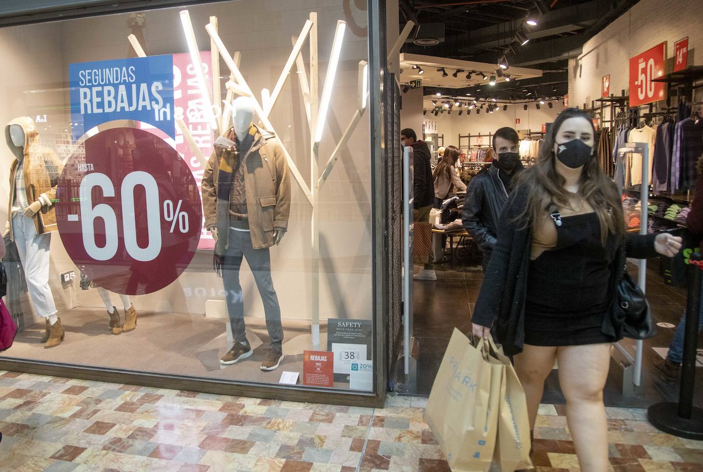 Fotos: Malas perpectivas en las rebajas de Cartagena