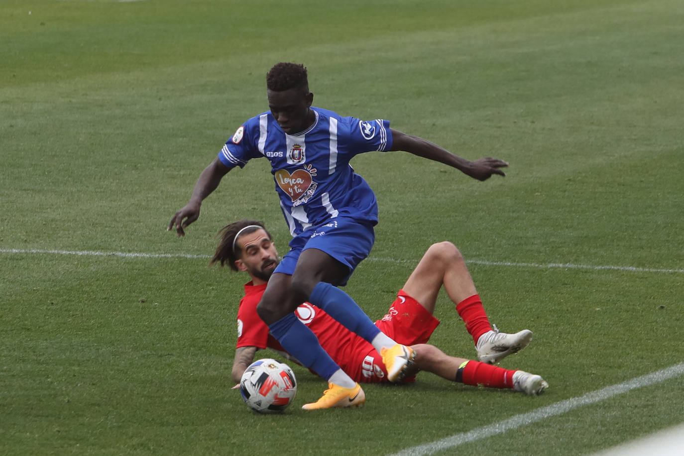 Fotos: La derrota del Lorca Deportiva ante el Linares Deportivo, en imágenes