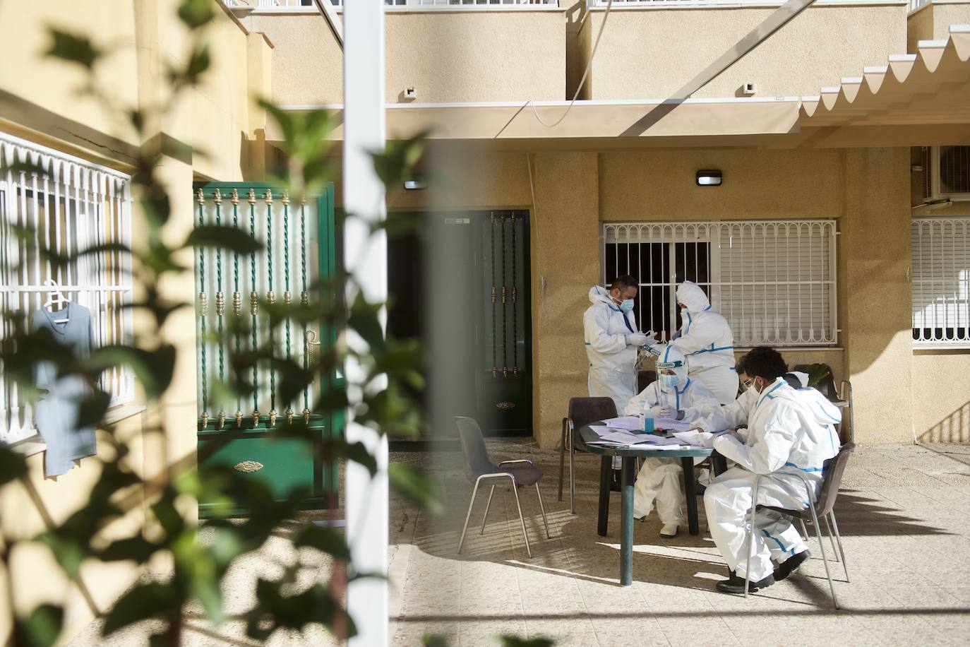 Fotos: Un brote activo de Covid-19 en la residencia Carlos Soriano de Molina de Segura