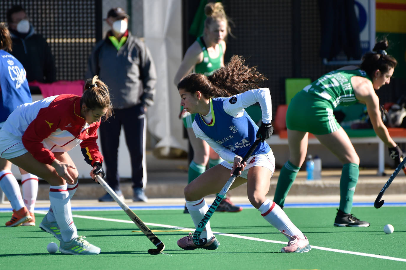 Fotos: La selección de hockey disfruta en Santomera