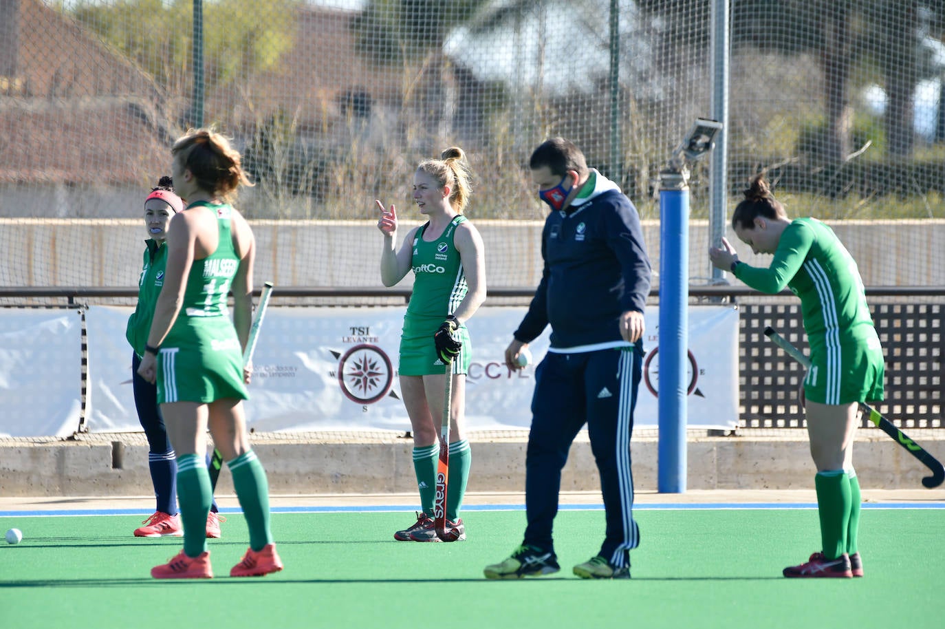 Fotos: La selección de hockey disfruta en Santomera