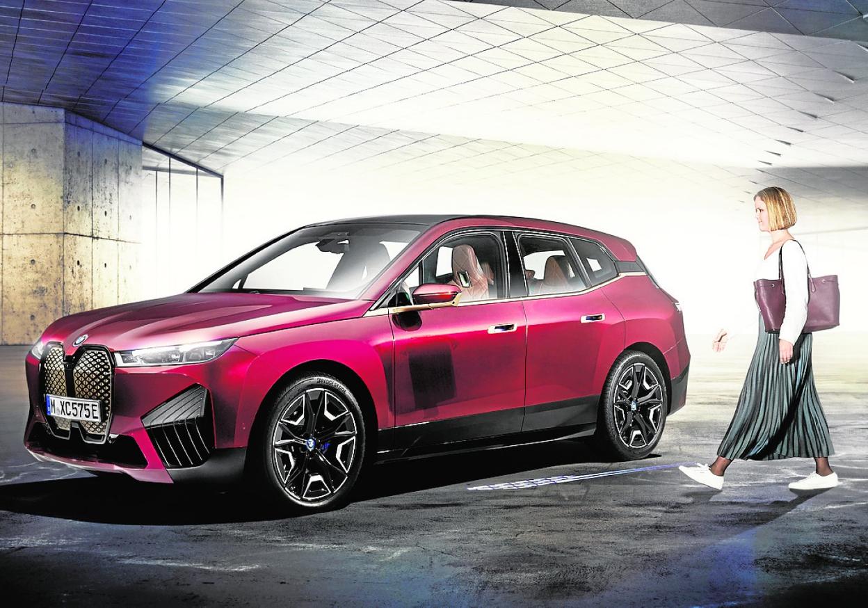 BMW fue una de las marcas pioneras en el uso de 'smartphones' como llave digital del vehículo. 