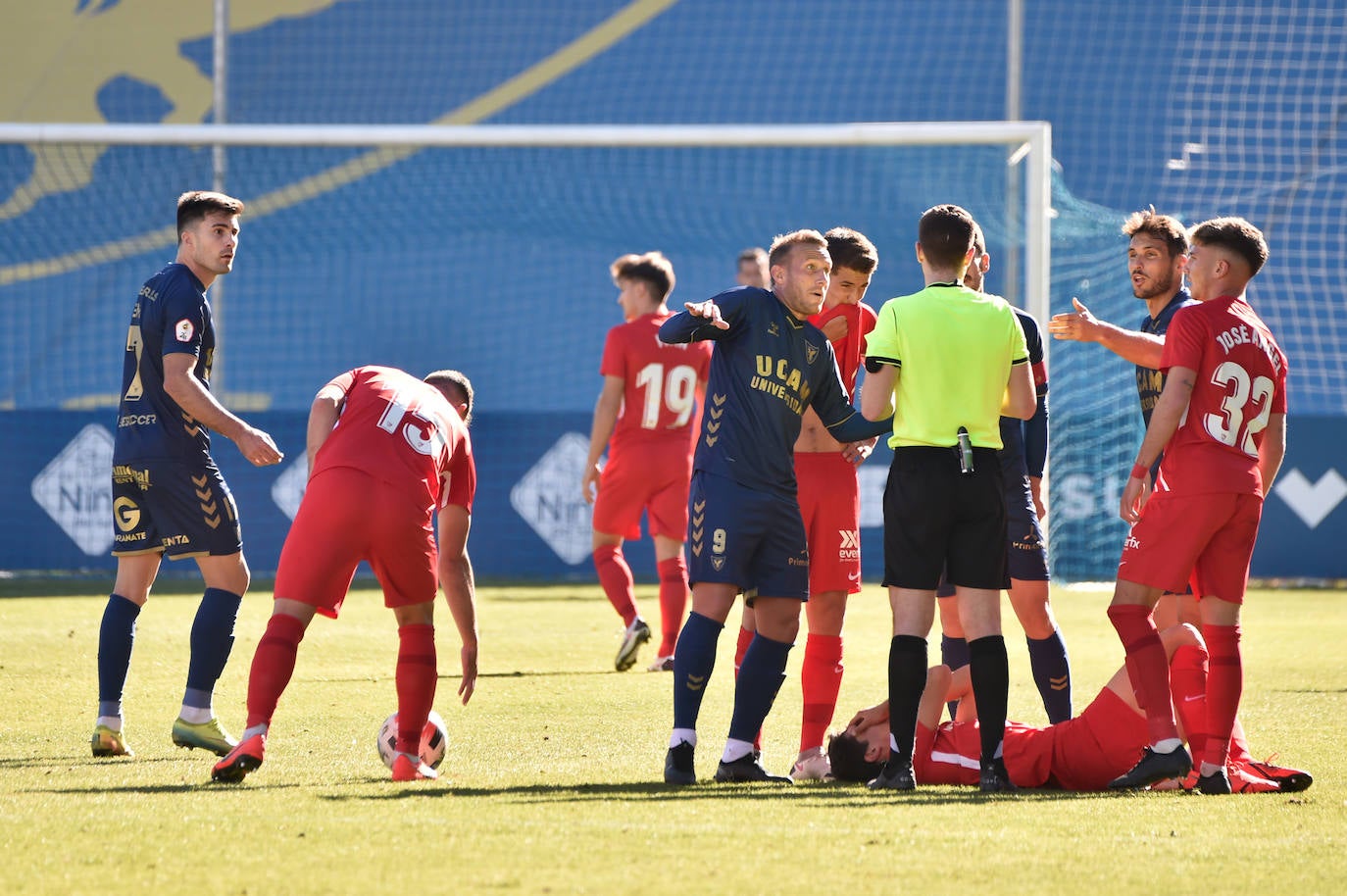 Fotos: El UCAM CF- Sevilla Atlético, en imágenes
