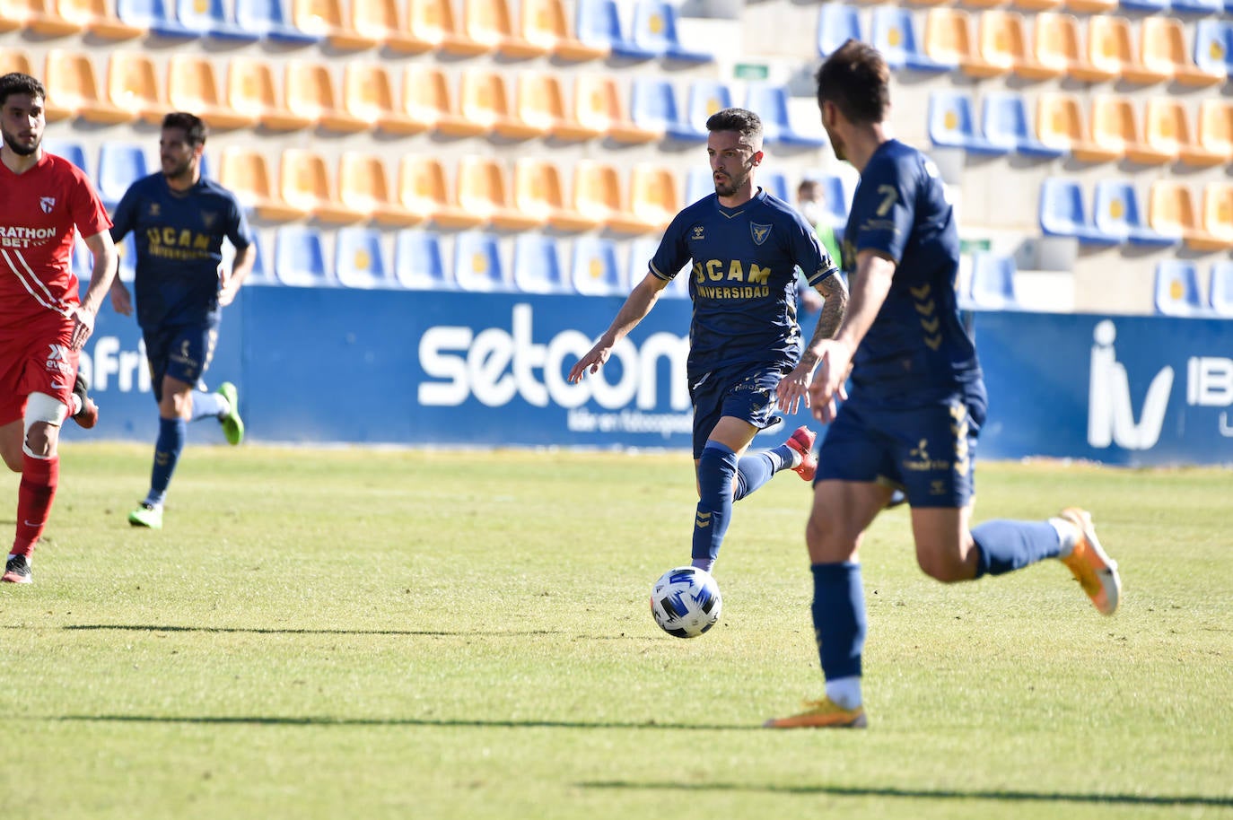 Fotos: El UCAM CF- Sevilla Atlético, en imágenes