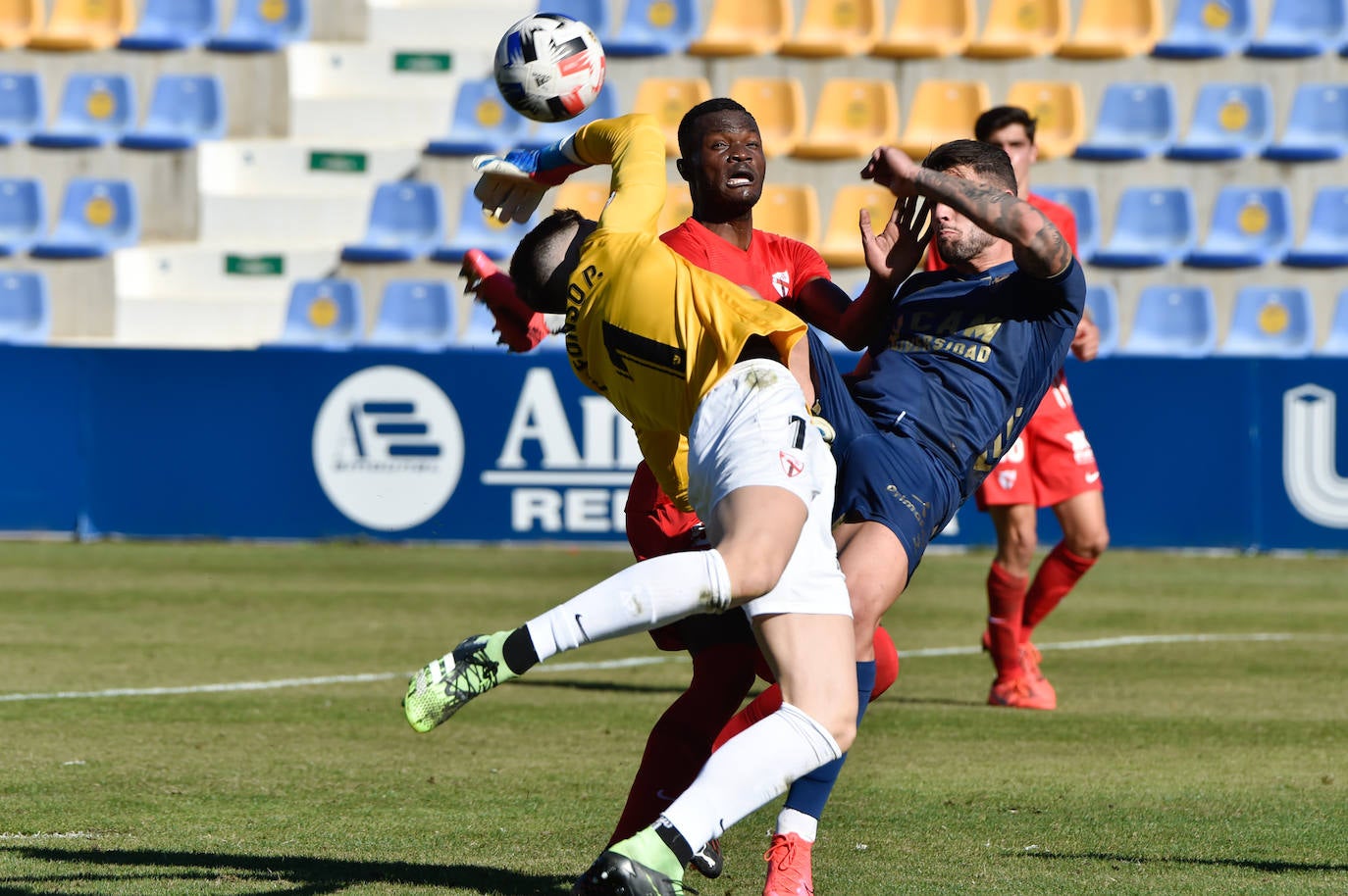 Fotos: El UCAM CF- Sevilla Atlético, en imágenes