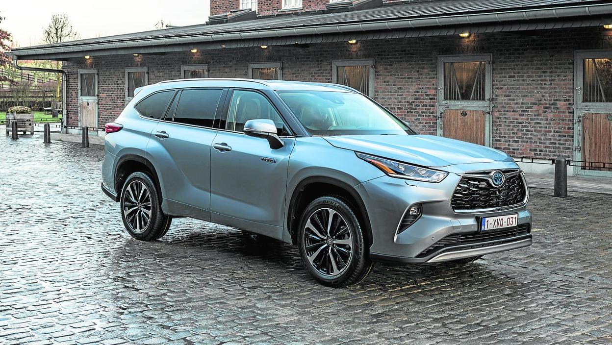 El mayor SUV híbrido eléctrico de Toyota