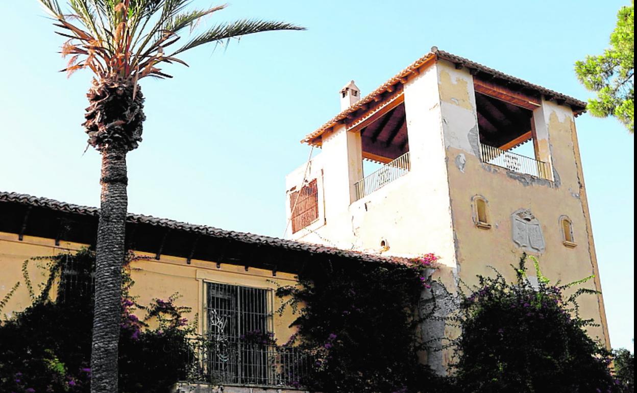 Estado actual de la fachada de Torre Aledo. 