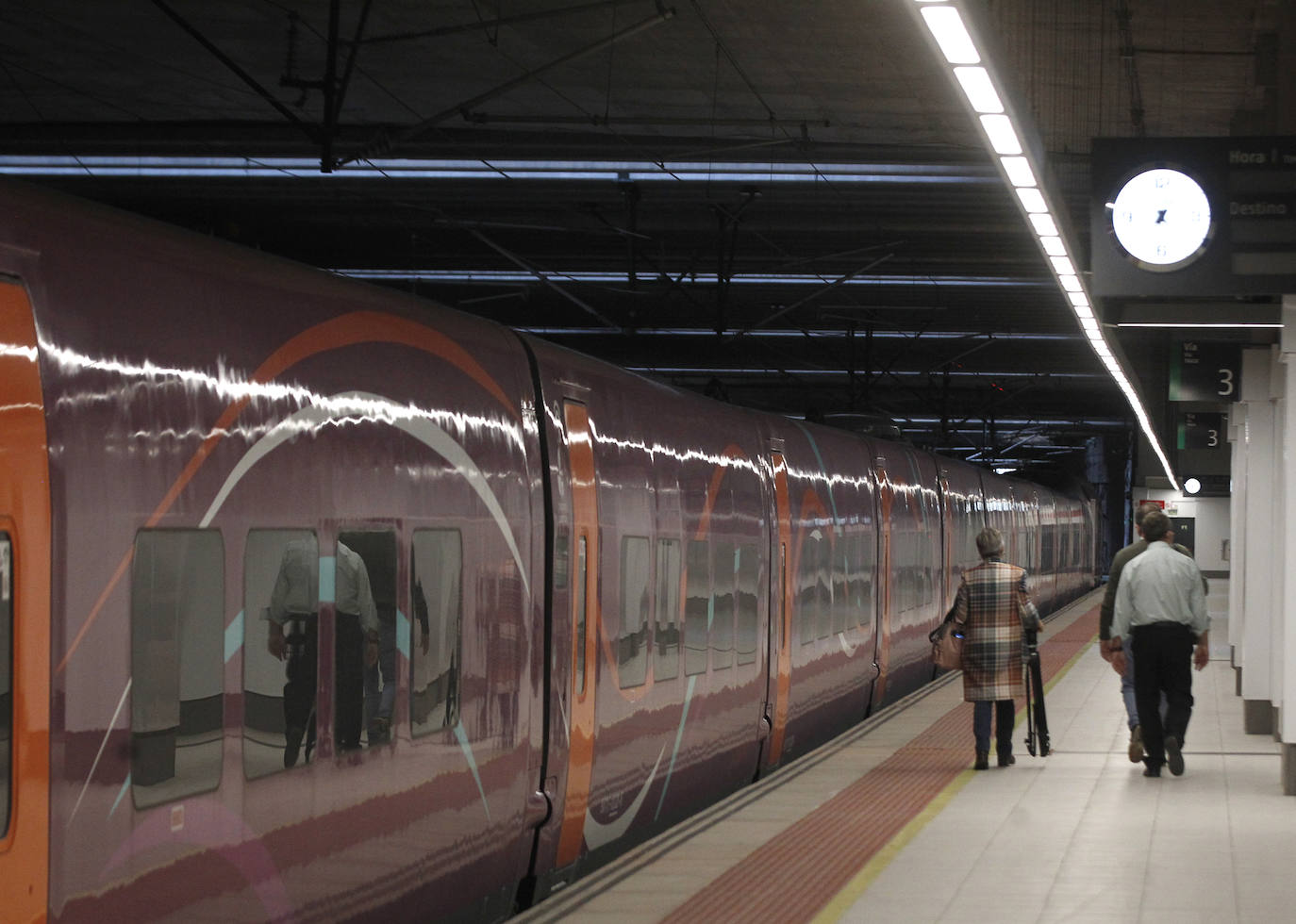 Fotos: Renfe rebaja el servicio de trenes por Cieza para potenciar el AVE por Orihuela