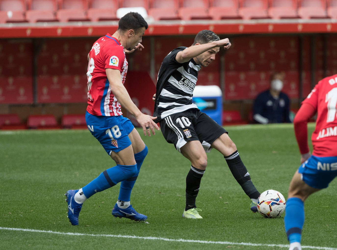 Fotos: Las imágenes del Sporting - FC Cartagena