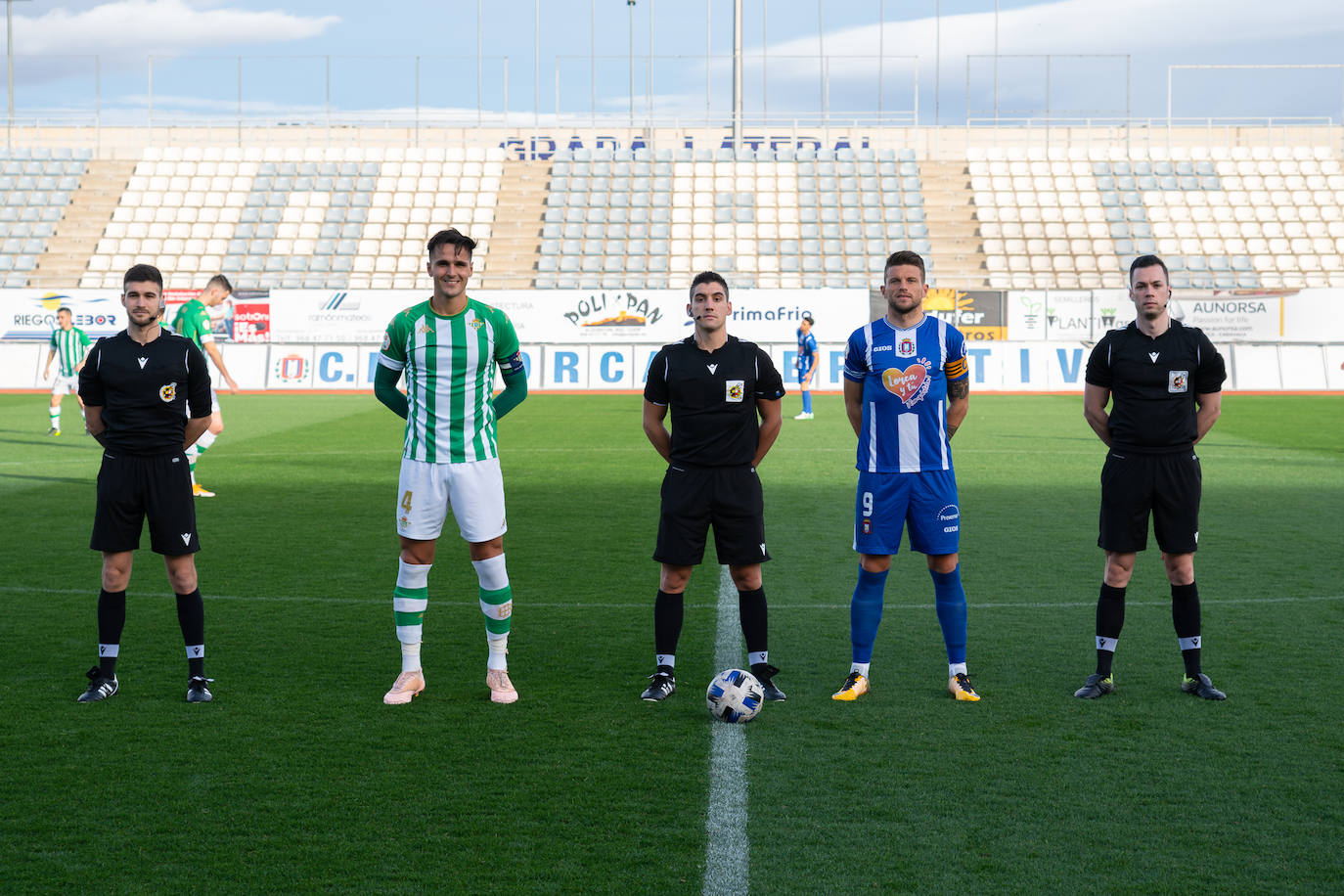 Fotos: El Lorca Deportiva cae ante el Betis