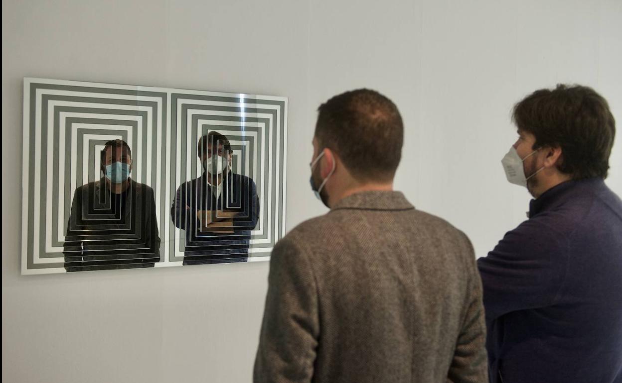 Exposición 'Ultrafotografía' en el centro Párraga. 