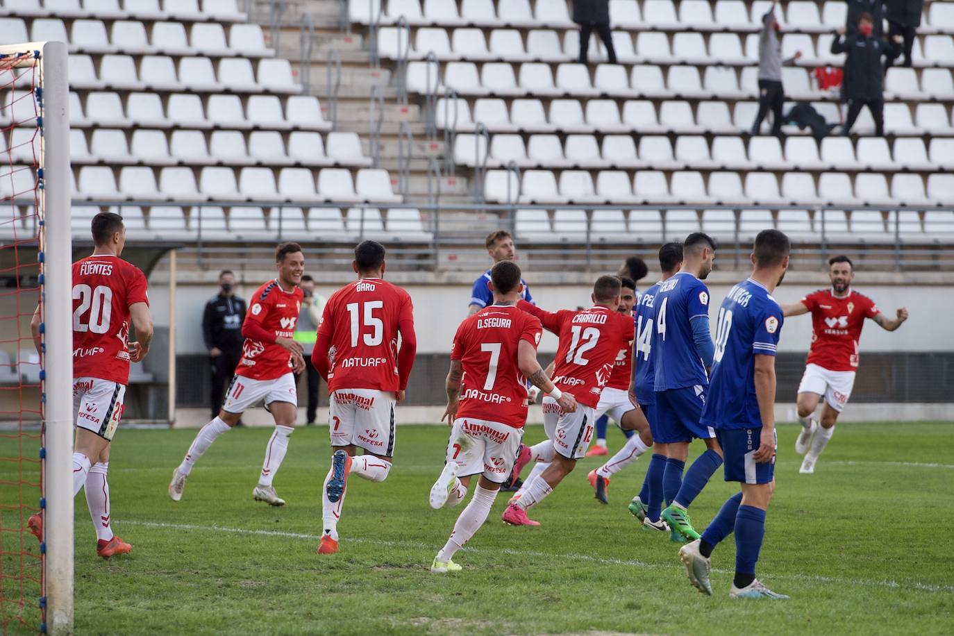 Fotos: El Real Murcia - Lorca Deportiva, en imágenes