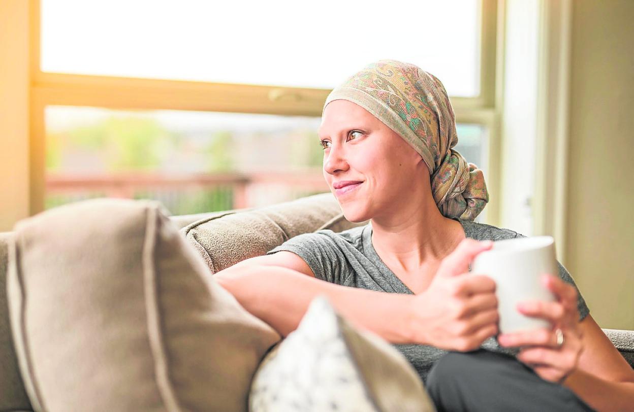 Paciente oncológica para la que se ha impulsado una campaña específica desde CaixaBank, en colaboración con la AECC, con el objetivo de impulsar la investigación y la ayuda a la asistencia. 