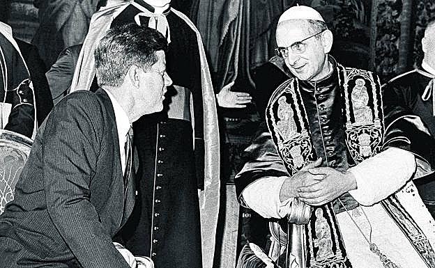 Kennedy es recibido en audiencia por Pablo VI