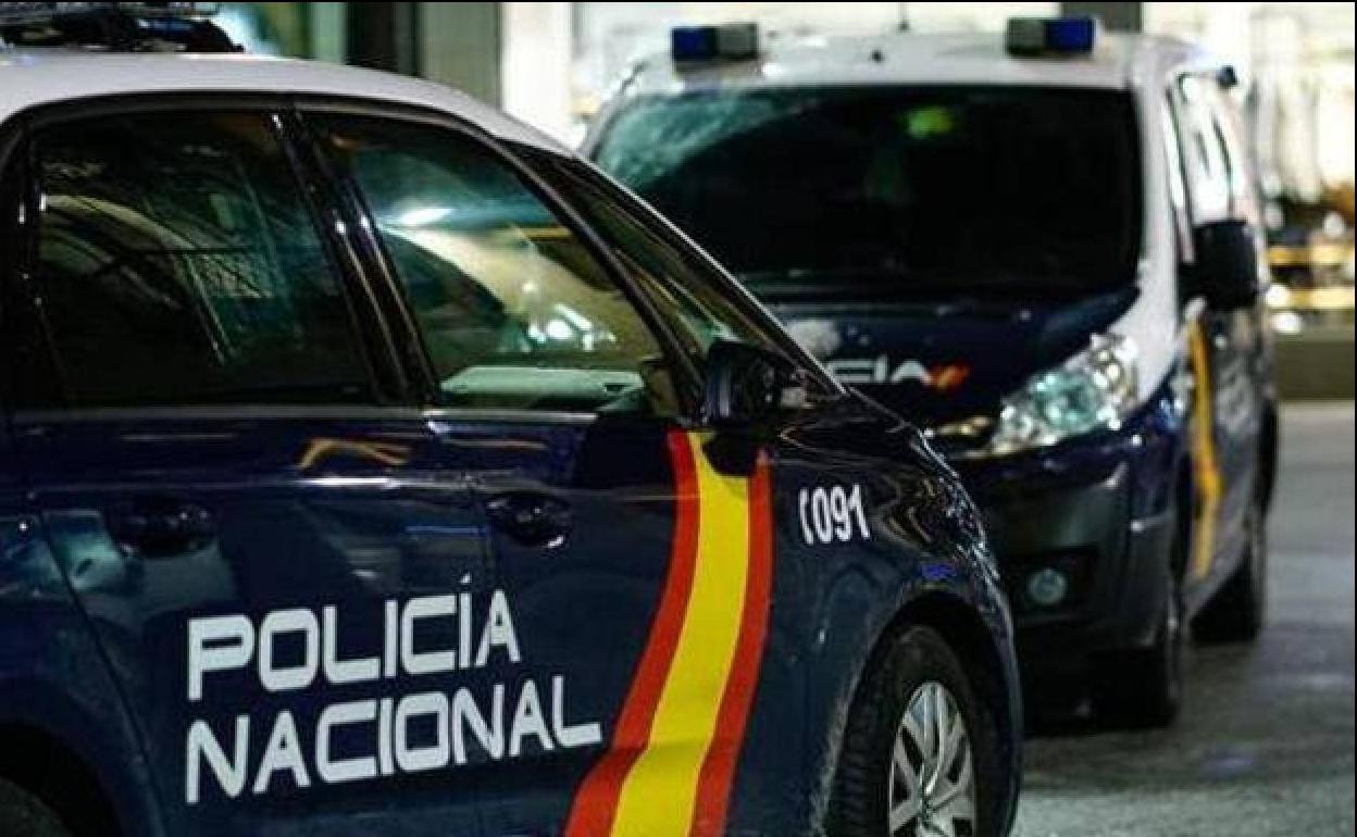 Un vehículo de la Policía Nacional, en una fotografía de archivo.