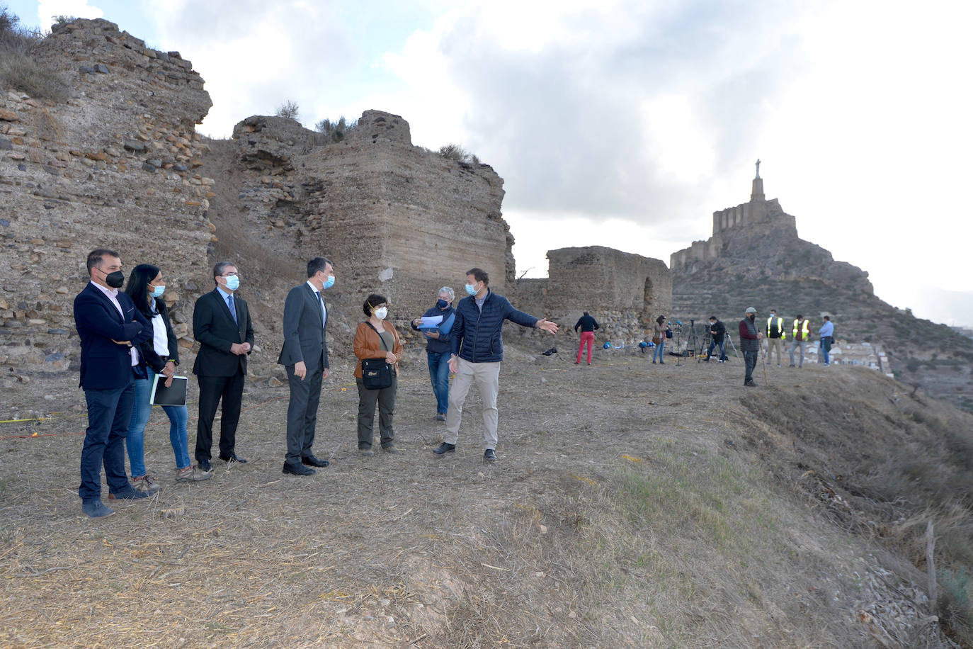 Fotos: Visita al Palacio Mardanisí del Castillejo de Monteagudo, donde comienzan los trabajos de georradar