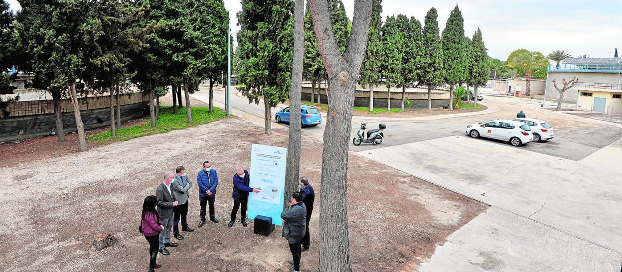 El proyecto europeo se ubicará en las instalaciones de la depuradora de Zarandona, ahora en desuso, como explicó el gerente de Emuasa durante la presentación del 'Life Conquer'. 