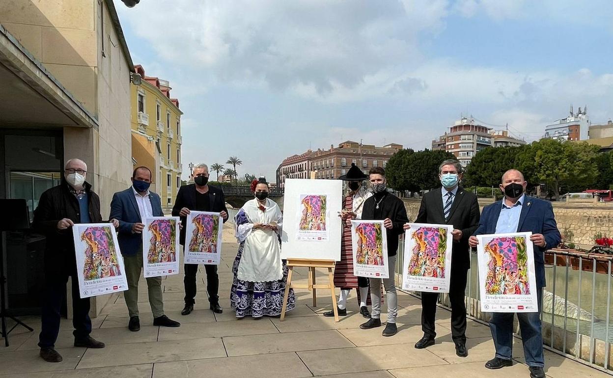 Presentación de la bendición de la simiente del gusano de seda en Murcia.