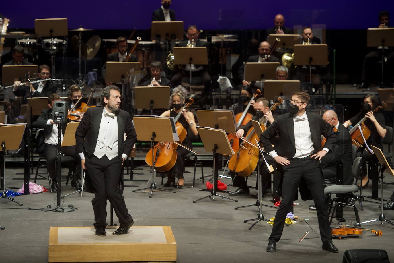 Fotos: Música y humor con la Sinfónica y Zapata Tenor