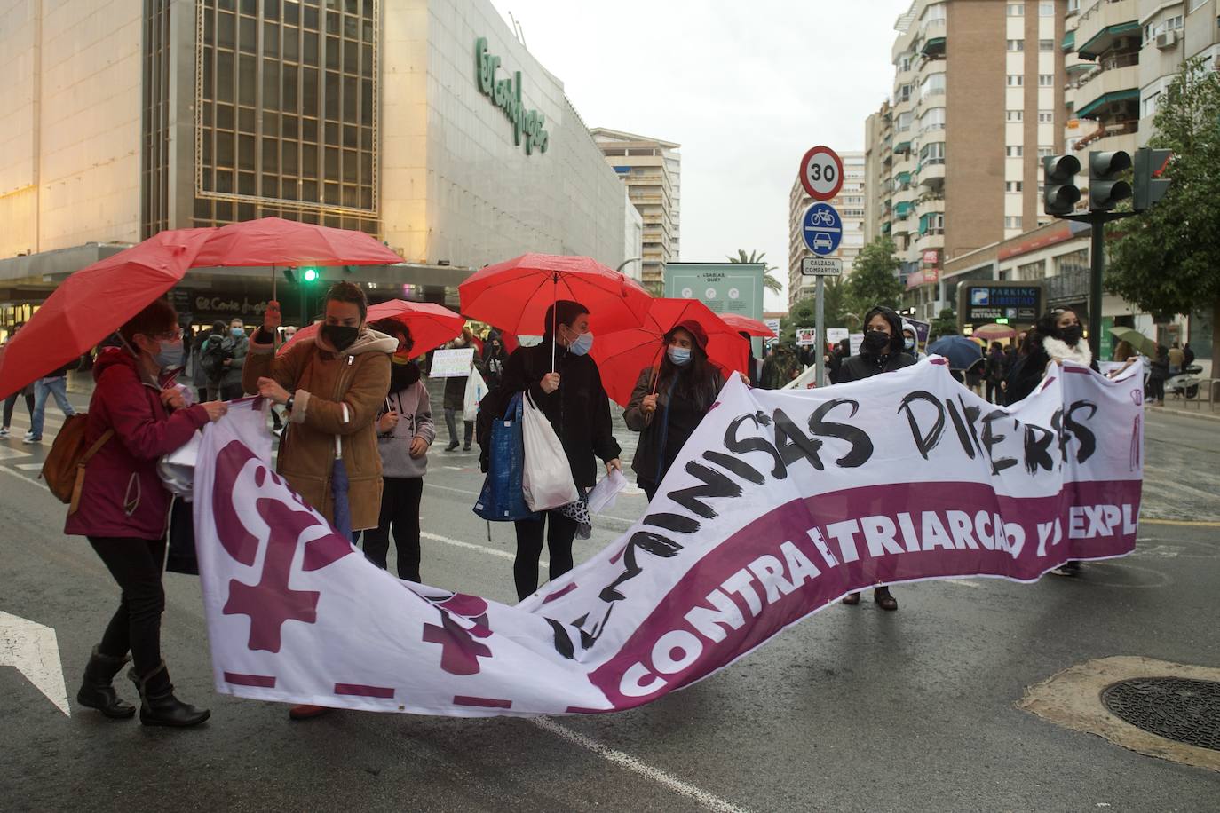 Fotos: Manifestación en Murcia por el Día de la Mujer