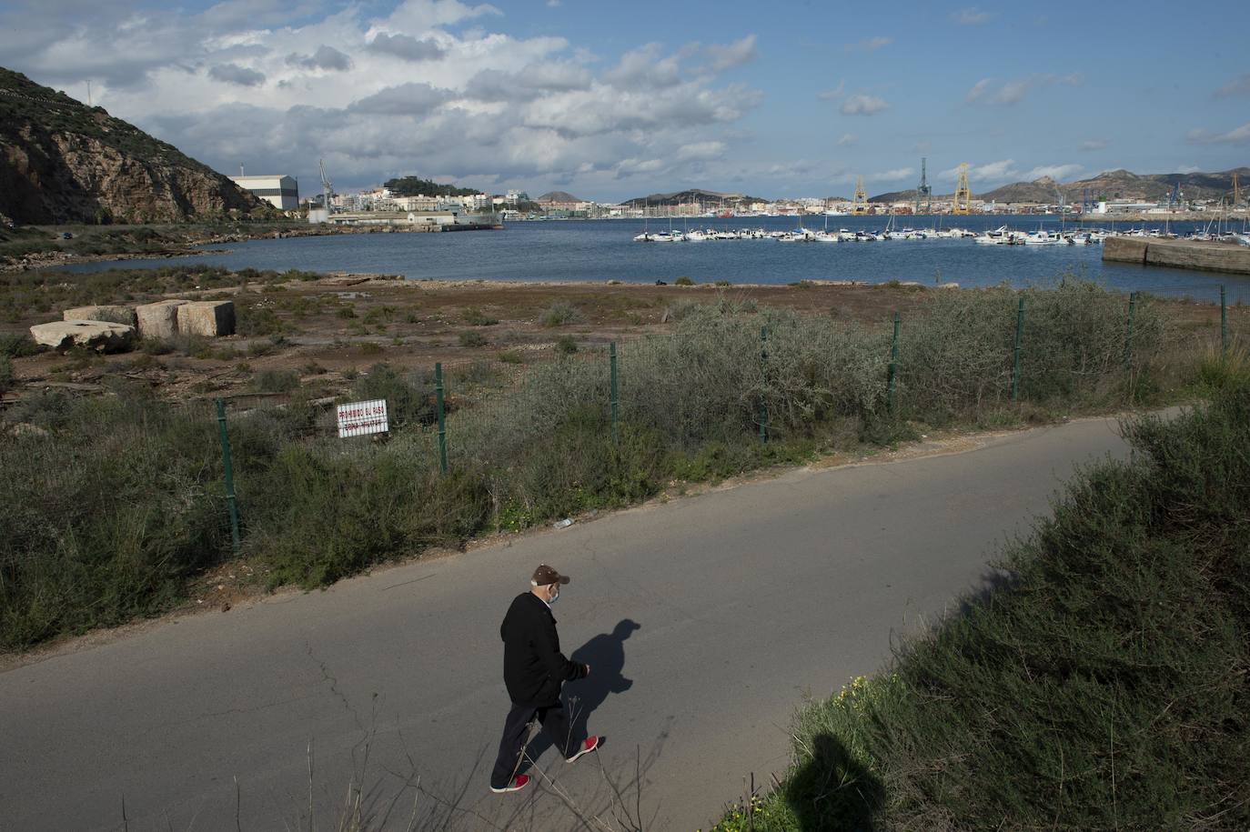 Fotos: Defensa cede el Espalmador para crear zonas de ocio, deportivas y culturales en Cartagena en 2022