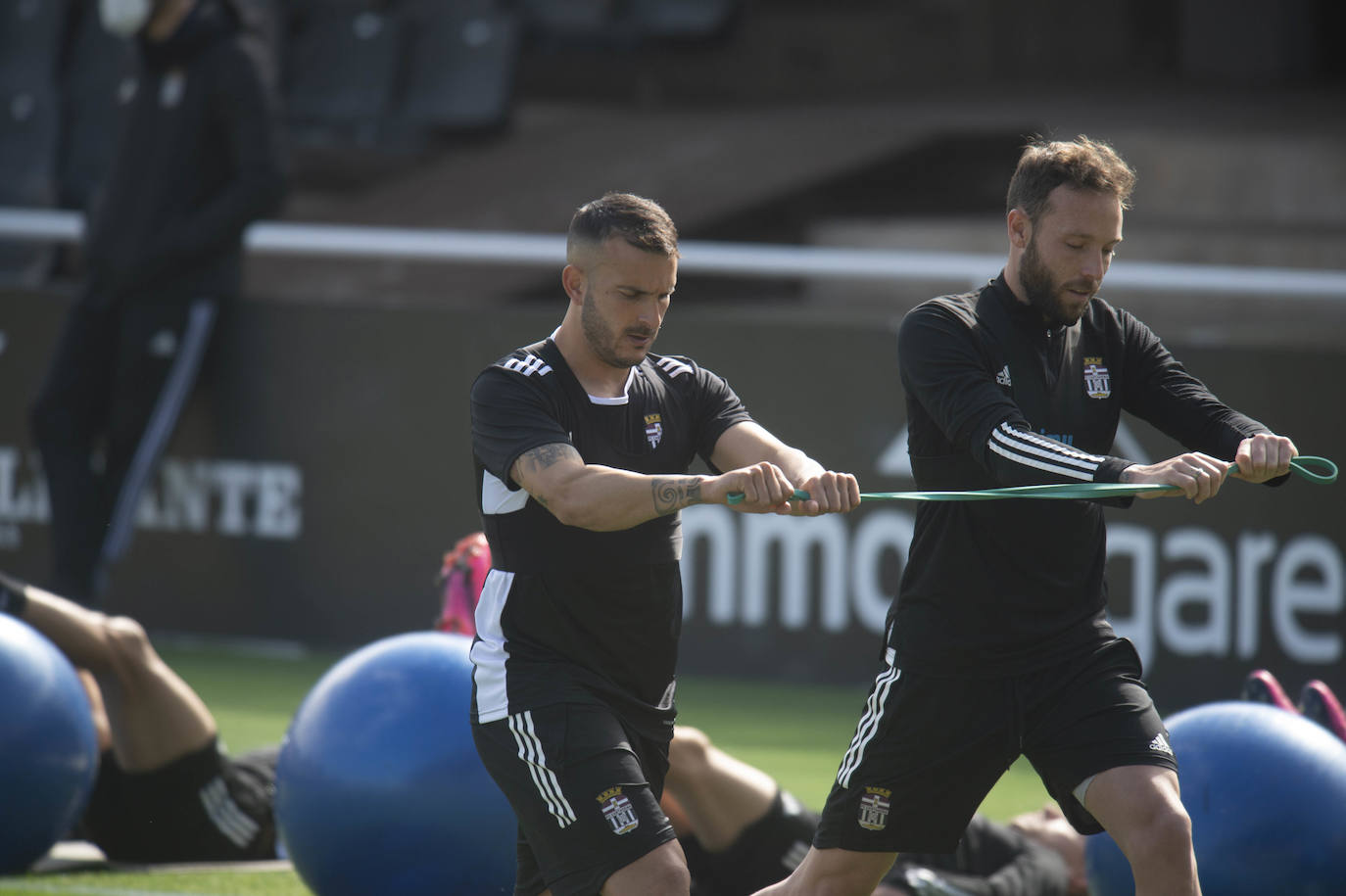 Fotos: El Cartagena se entrena para enfrentarse a la Ponferradina
