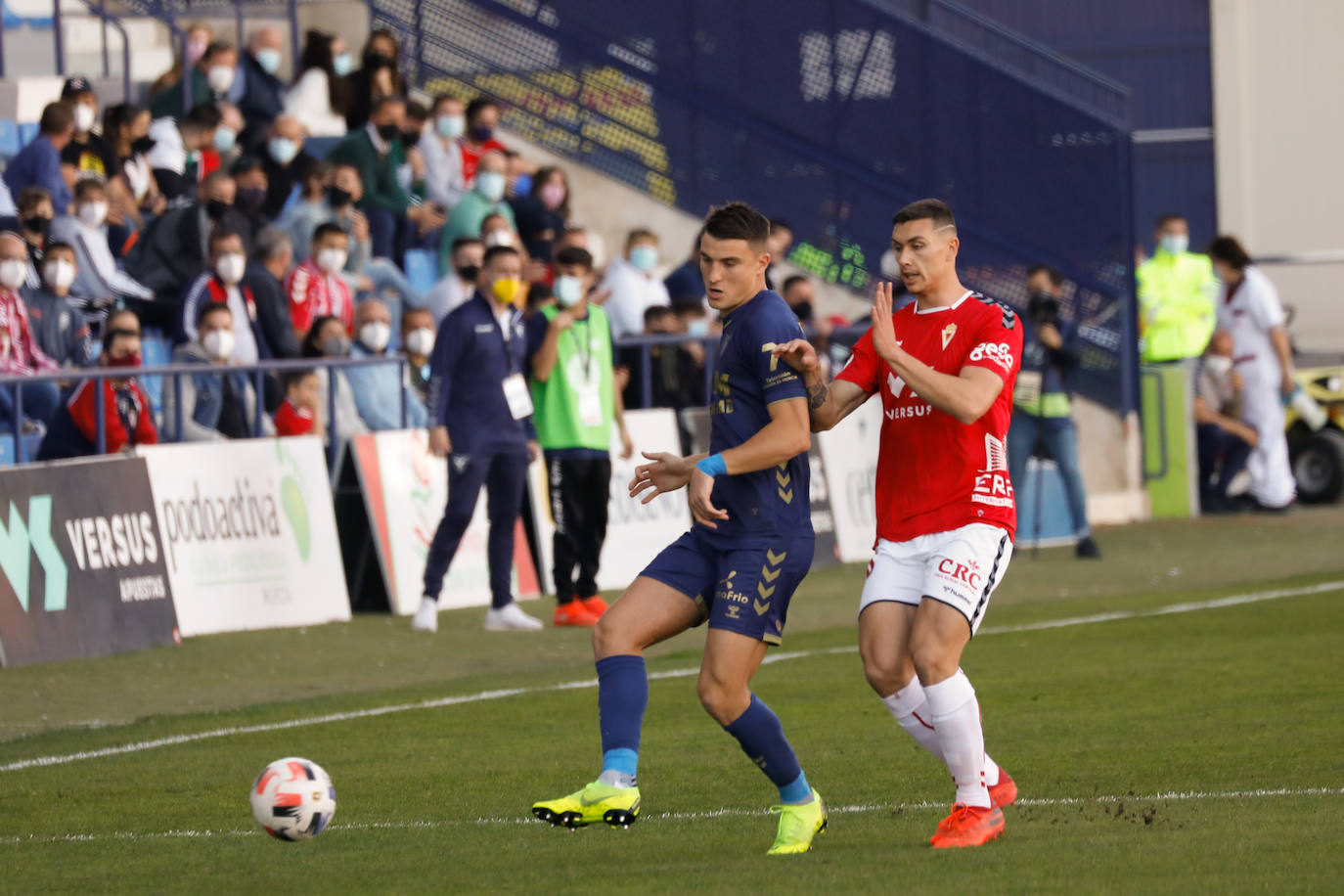 Fotos: El empate entre el UCAM Murcia y el Real Murcia, en imágenes