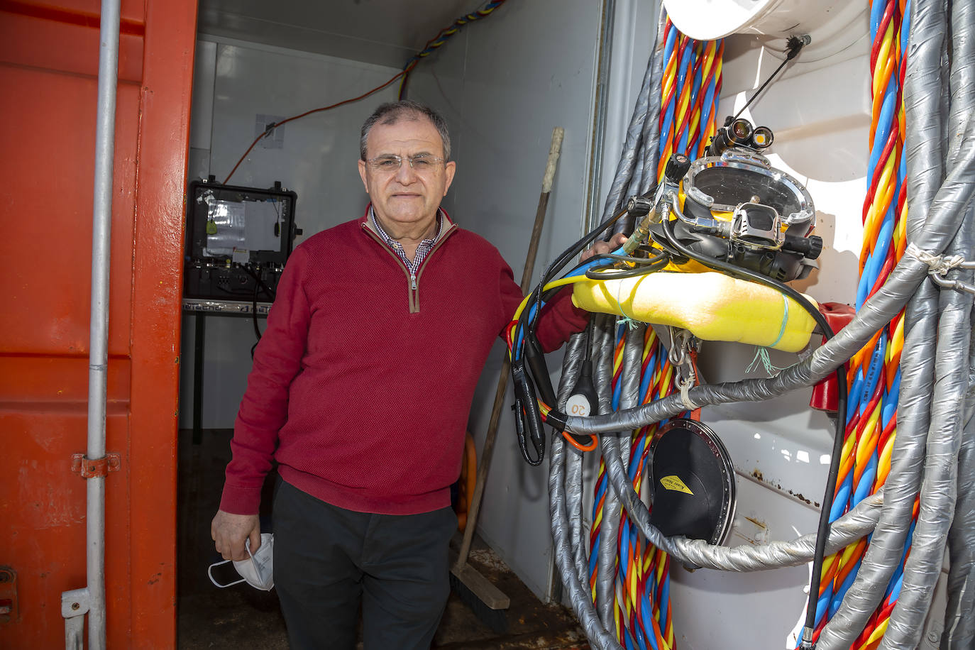 Fotos: El instituto Hespérides logra el reconocimiento mundial de 3 ciclos de FP