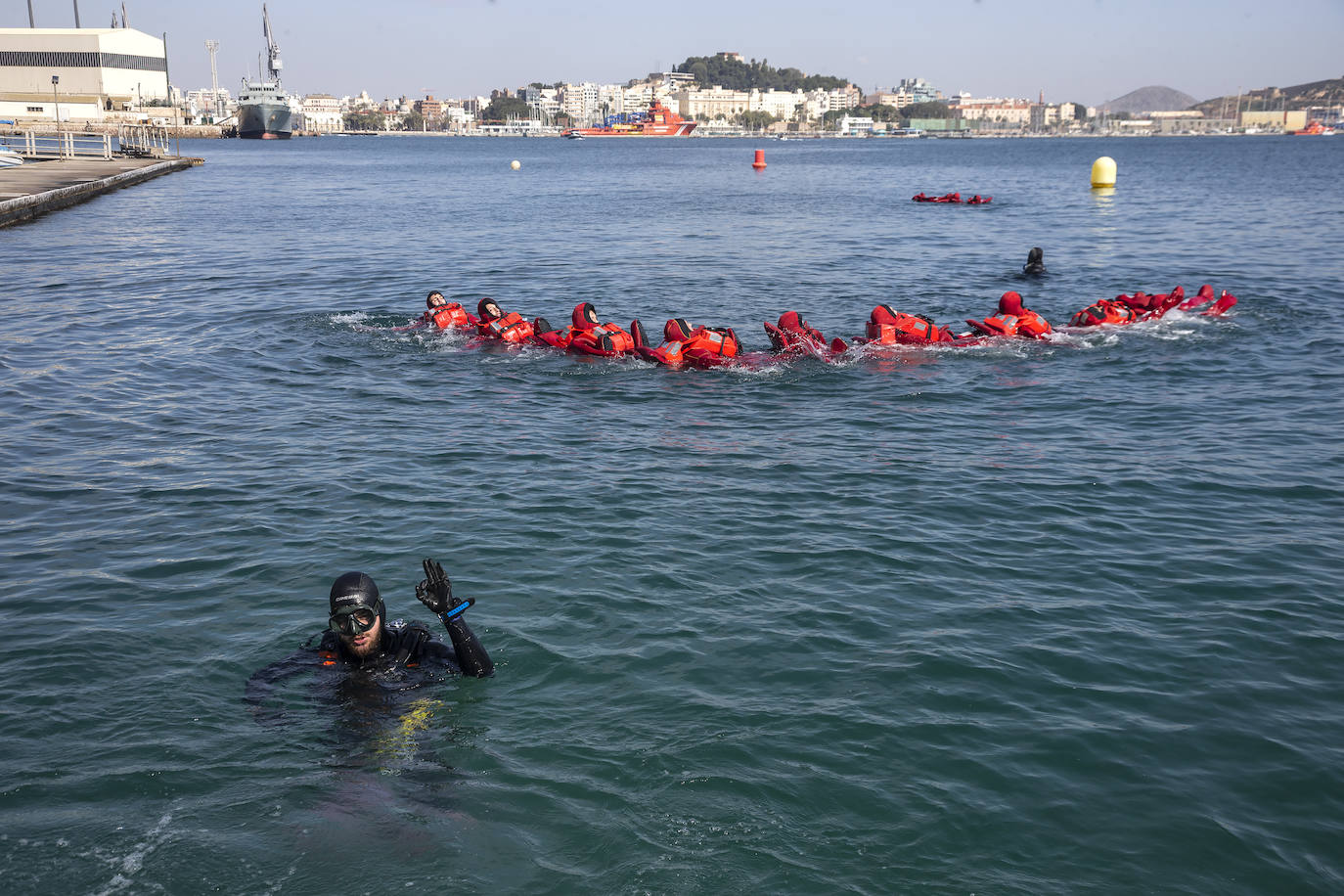 Fotos: El instituto Hespérides logra el reconocimiento mundial de 3 ciclos de FP