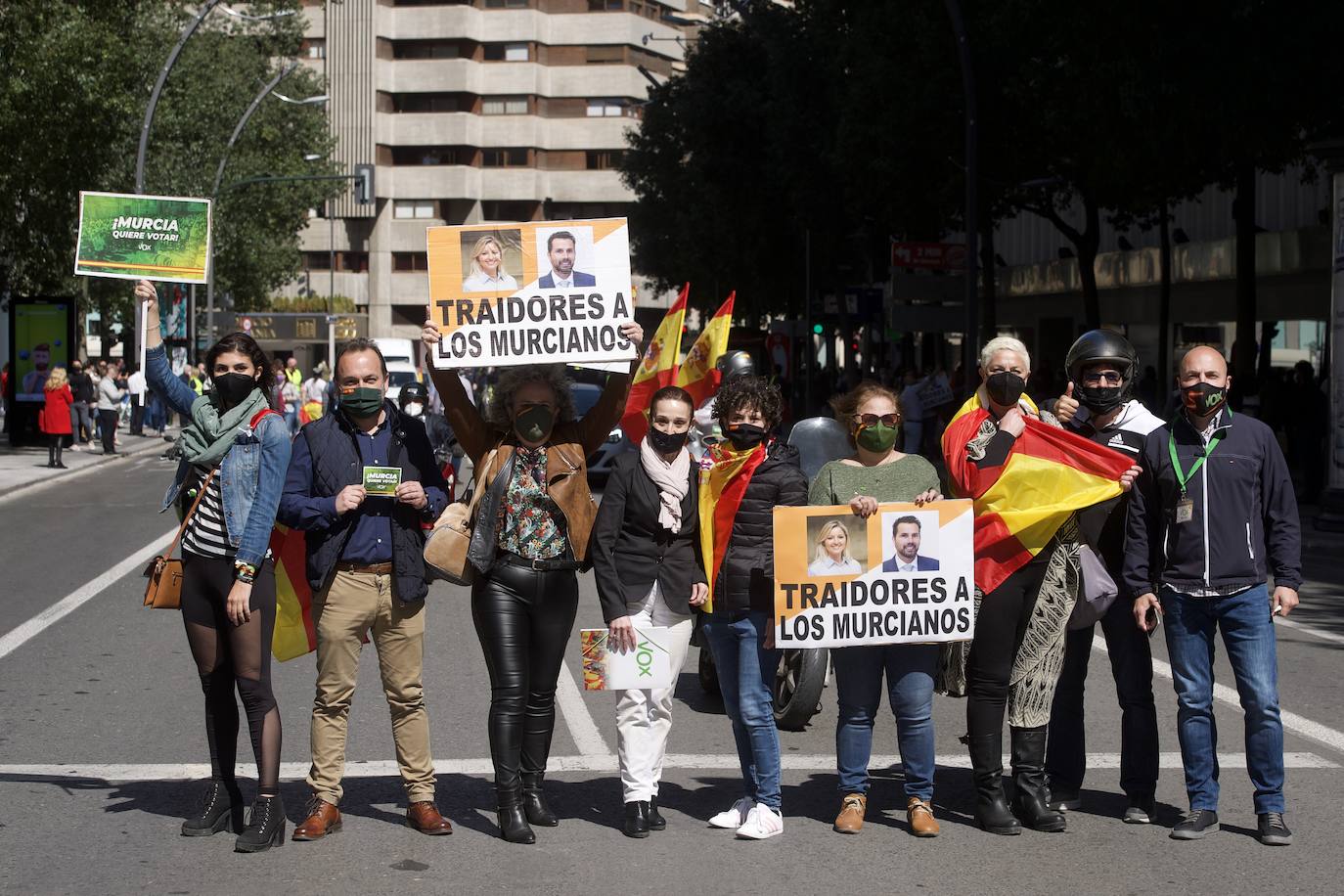 Fotos: La protesta de Vox en Murcia para exigir elecciones anticipadas, en imágenes