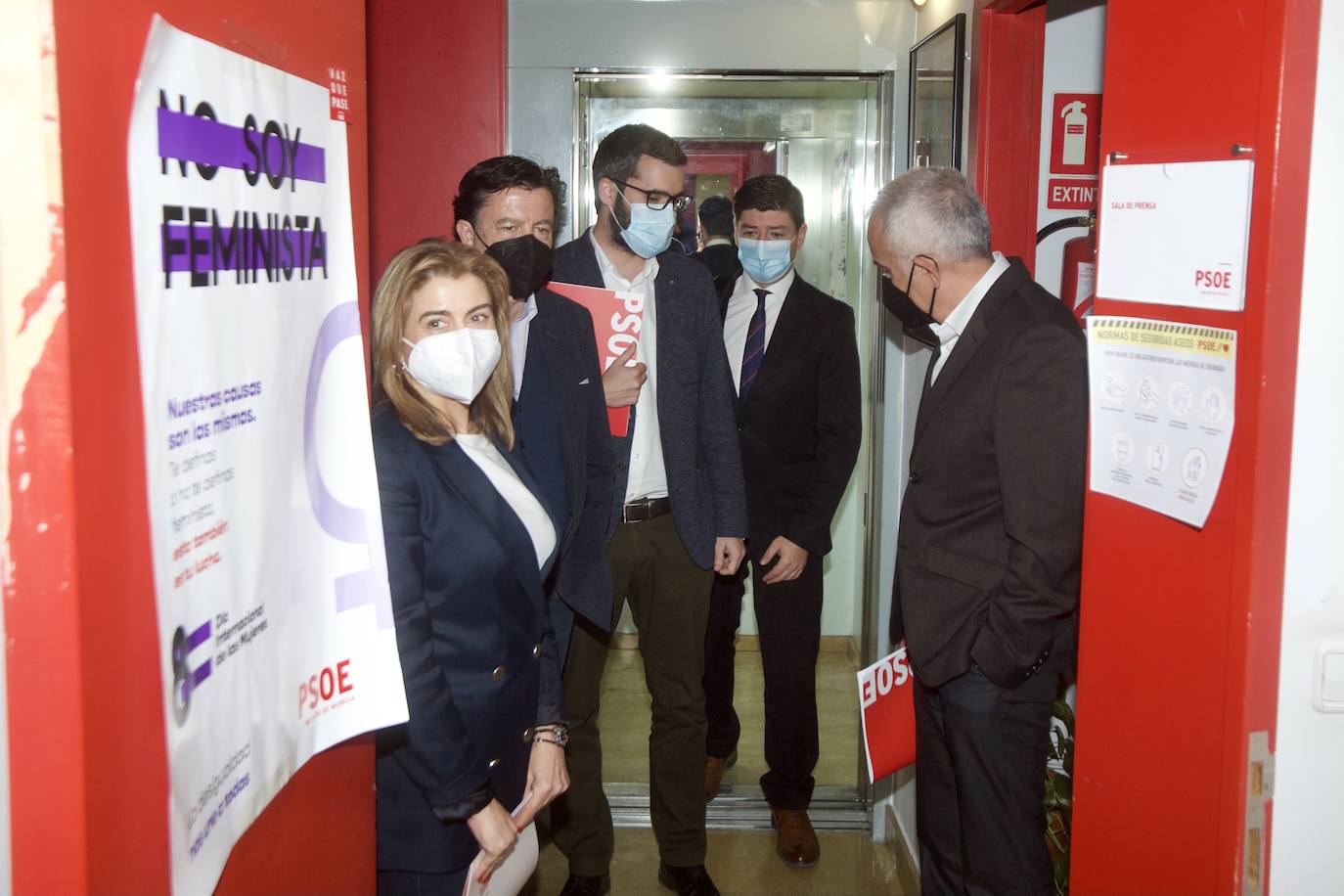 Fotos: Reunión de trabajo entre PSOE y de Ciudadanos