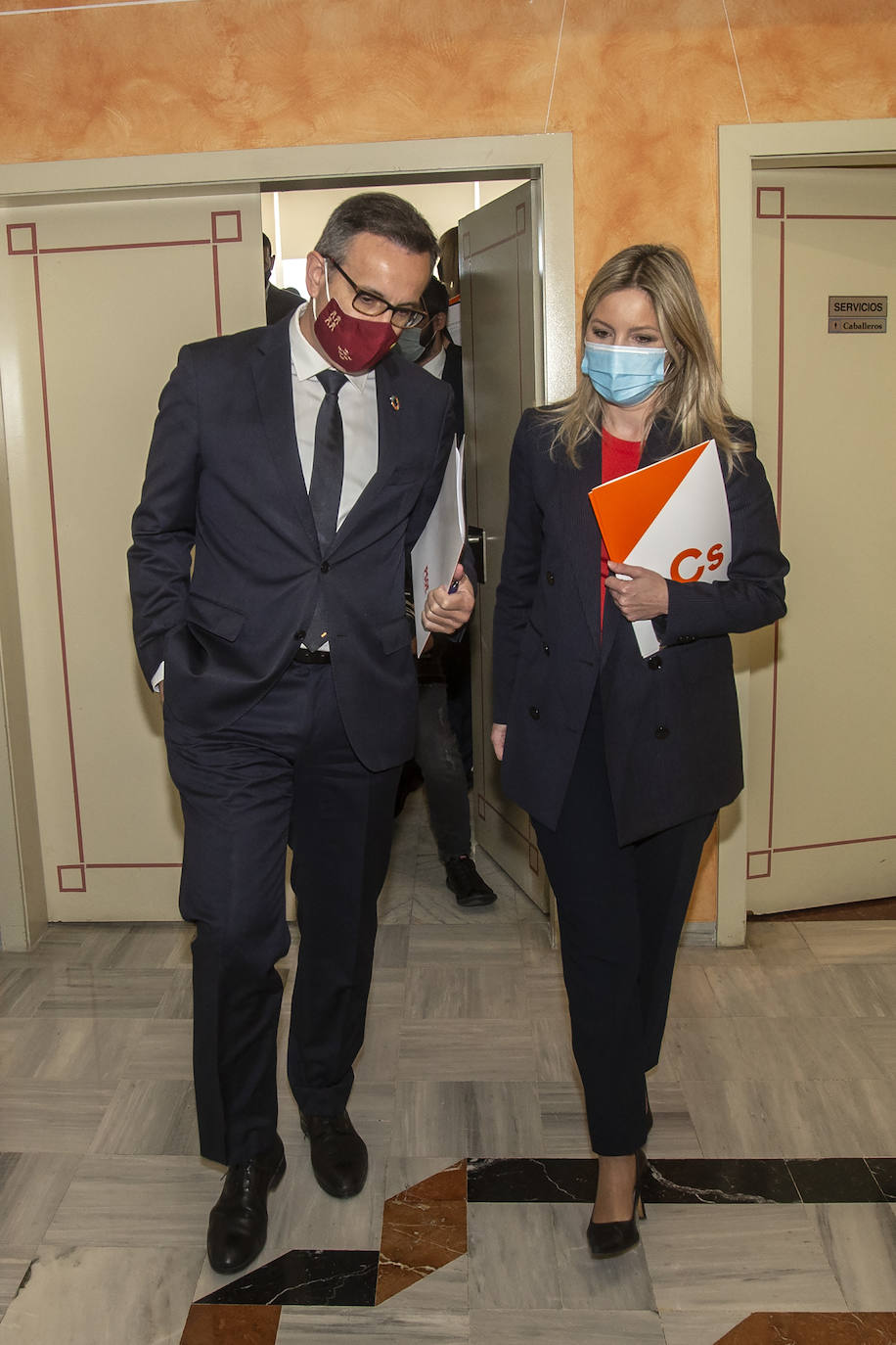 Fotos: Firma del acuerdo de 24 puntos de Martínez Vidal con Diego Conesa