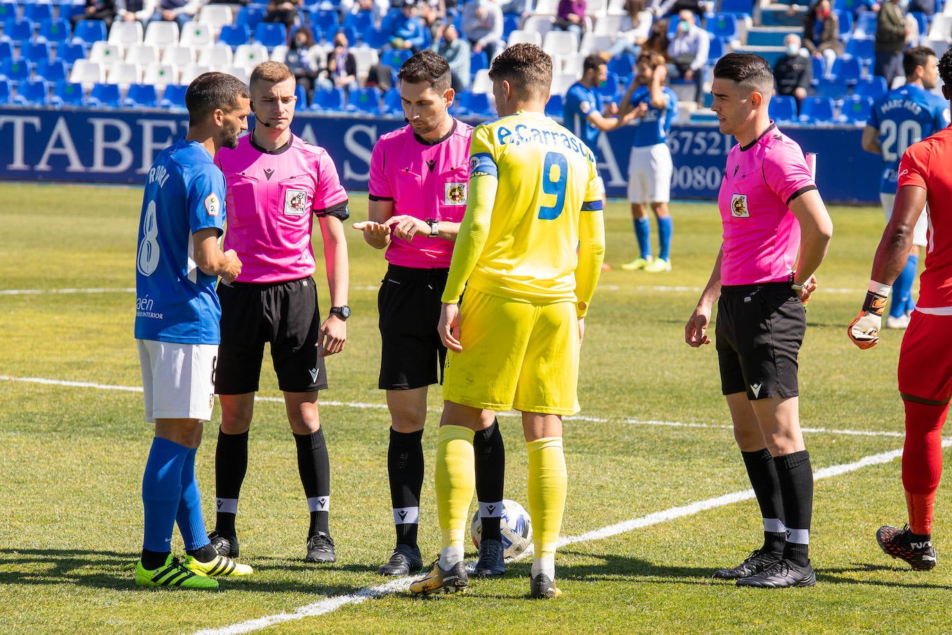 Fotos: El Lorca Deportiva vuelve a caer en Linares