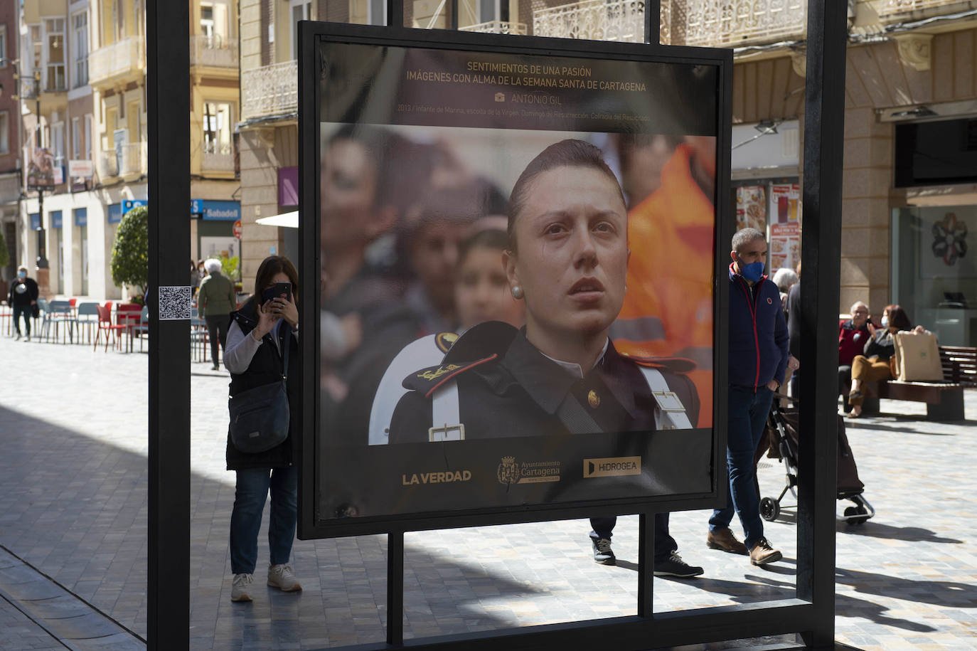 Fotos: El Ayuntamiento de Cartagena y el diario La Verdad tran la Semana Santa a las calles de la ciudad