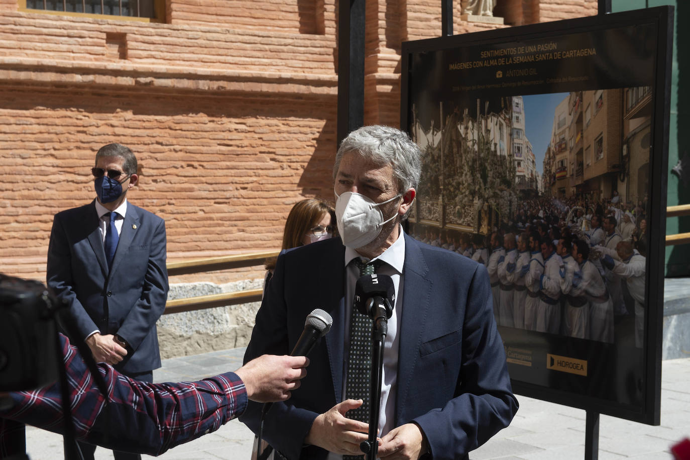Fotos: El Ayuntamiento de Cartagena y el diario La Verdad tran la Semana Santa a las calles de la ciudad